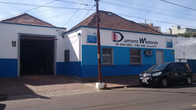 Fachada da loja Dumont Motores em Porto Alegre